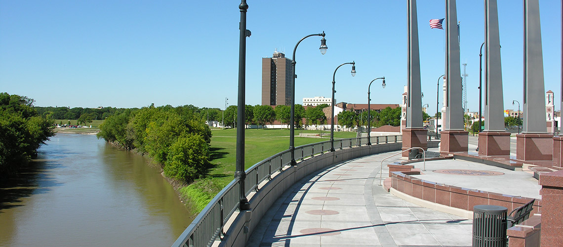 FargoMoorhead Main Avenue Bridge over the Red River SRF Consulting