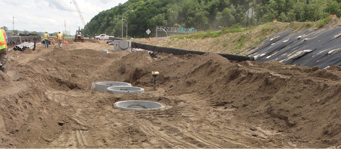 MnDOT I90 Mississippi River Bridge Approaches and US 61/14 Interchange Drainage Design and