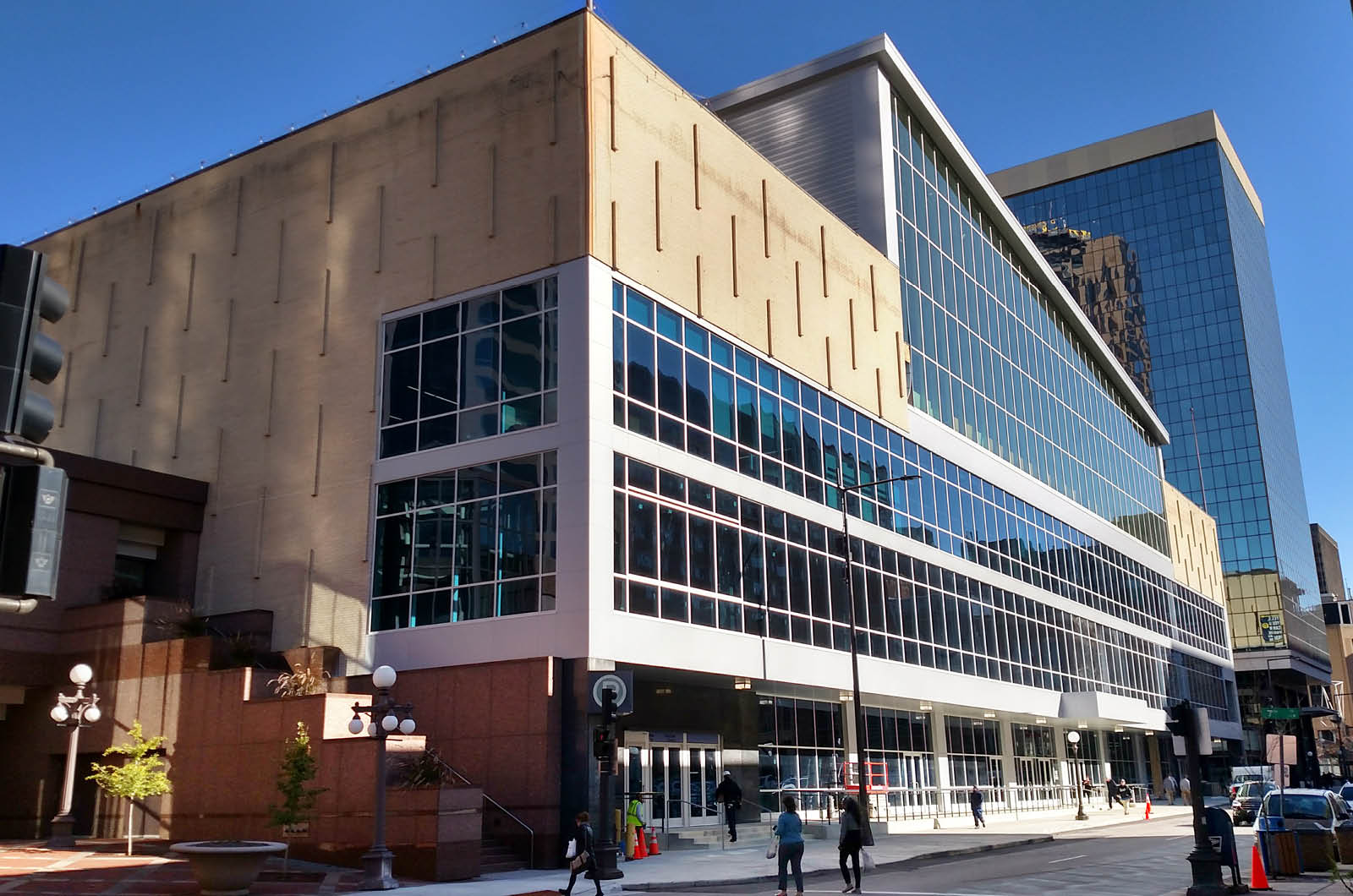 Treasure Island Center, Macy's redevelopment
