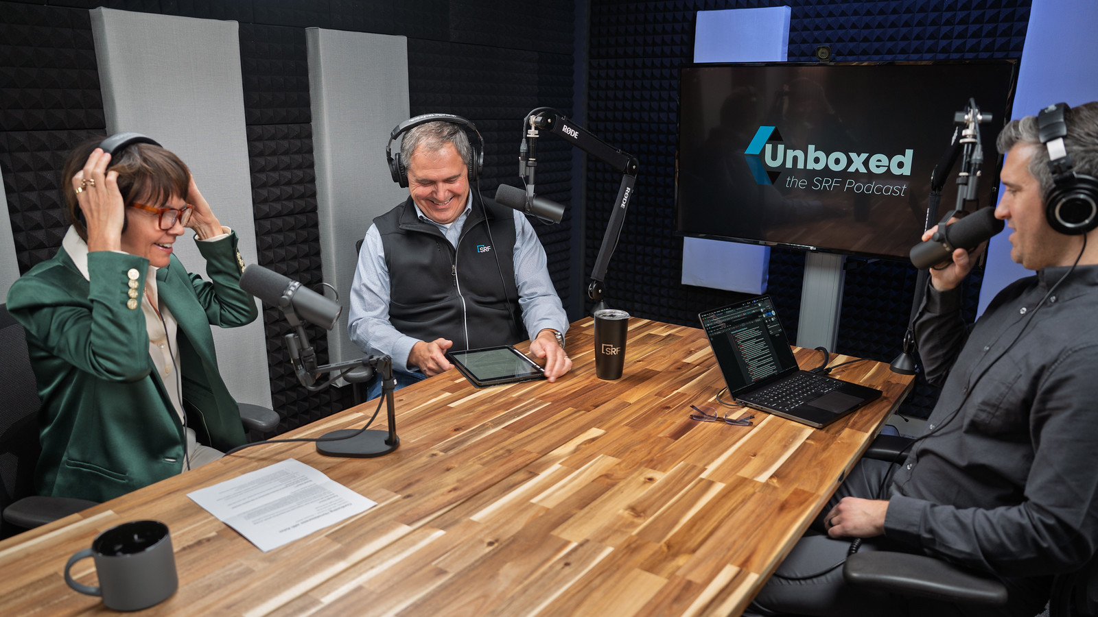Avivo President Kelly Matter and SRF President Todd Polum sitting down to record a podcast with Nick Busse of SRF Consulting Group.